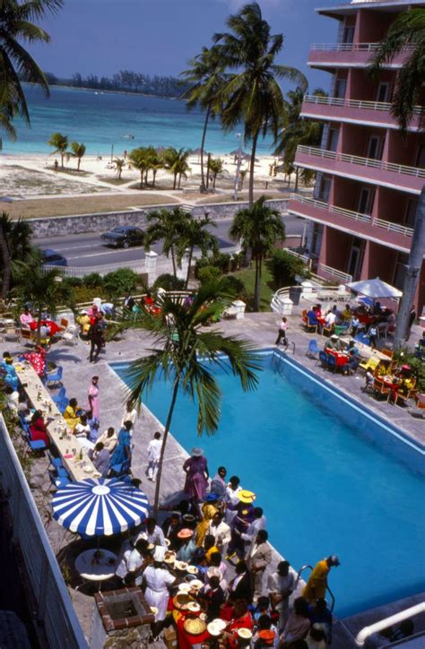 Dolphin Hotel Nassau Bahamas Beachside Paradise