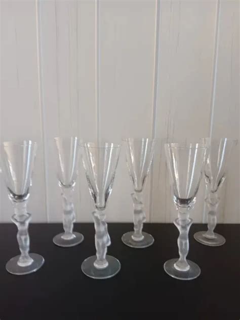 6 SUPERBE ANCIENNE Flutes Verres à CHAMPAGNE en CRISTAL de BAYEL