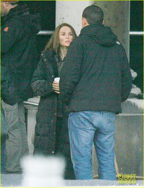 Natalie Portman Thor The Dark World Set Photo 2761904 Chris