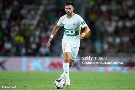 4,508 Javier Pastore Photos Stock Photos, High-Res Pictures, and Images - Getty Images