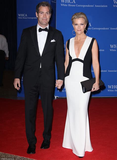 Megyn Kelly Husband - Megyn Kelly spotted with husband Douglas Brunt ...