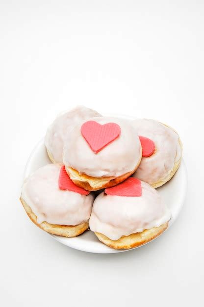 Premium Photo | Berliner pfannkuchen doughnut with filling and marzipan ...