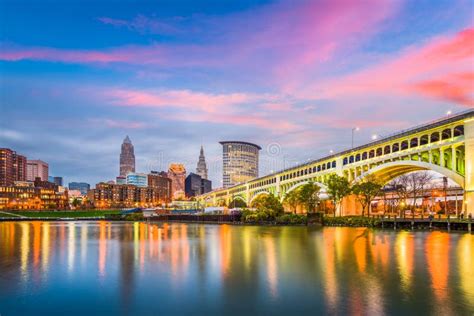 Downtown Cleveland Ohio Skyline Stock Photo - Image of skyline, ohio ...