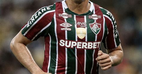 Ganso dá razão às vaias da torcida do Fluminense após ceder o empate e