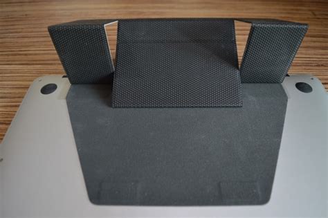 MOFT Laptop Stand Review: Does It Really Work? ⋆ Expert World Travel