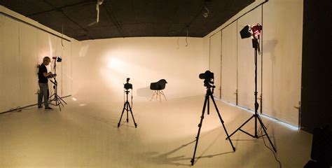 Photo Studio | Desks Near Me