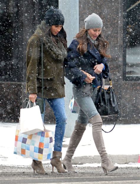 Stylist Saturday : Meghan Markle's Winter Shopping Style - Meghan's Mirror