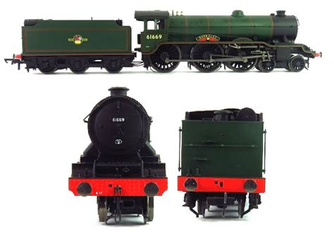 Hornby R3003 B176 Class61669 Barnsley”in Br Green Livery With Late