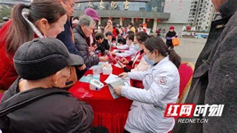 永州市第四人民医院：关爱百姓送健康 雷锋精神永不忘服务活动弘扬