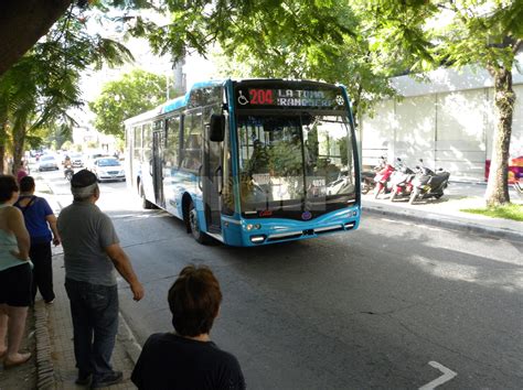 Colectivos la UTA levantó el paro y arrancó el boletazo de 590 pesos