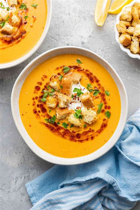 Mercimek Çorbası Turkish Lentil Soup Is All About the Garnishes