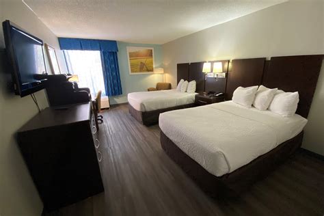 Days Inn & Suites by Wyndham Havelock | Havelock, NC Hotels