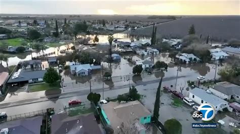 In rain-soaked California, few homeowners have flood insurance - ABC7 ...