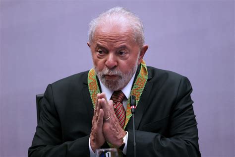 LULA NÃO FALECEU é mentira que presidente eleito morreu e que existe