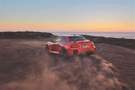 The BMW M2 - BMW M Performance Parts (11/2022).
