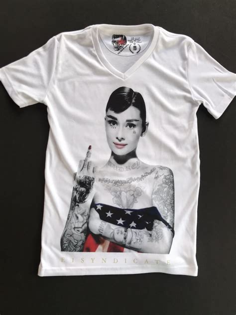 Yahooオークション Used E1syndicate Audrey Hepburn Middle Finger