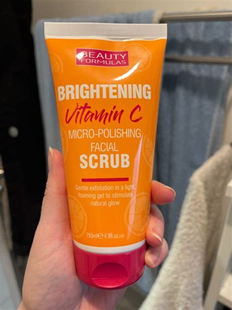 Beauty Formulas Brightening Vitamin C Micro Polishing Facial Scrub