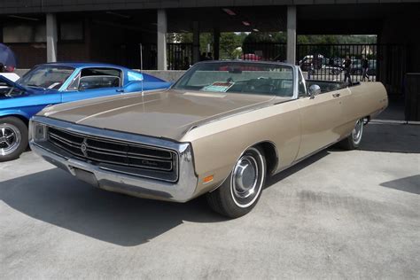 Ein Chrysler Three Hundred Auf Der US Car Show In Grefrath Im August