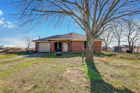 1332 County Road 141 Kaufman Tx 75142 Trulia