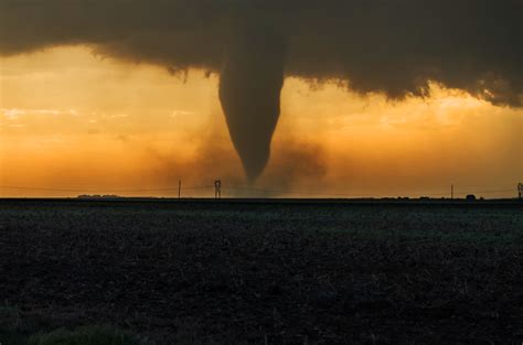 Reconstructing a Tornado – AIRS