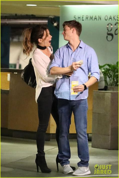 Kate Beckinsale & Boyfriend Matt Rife Flaunt Adorable PDA After Movie ...