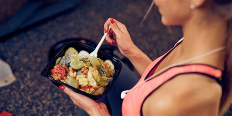 Alimentación Pre Y Post Entrenamiento Qué Comer Y Cuándo