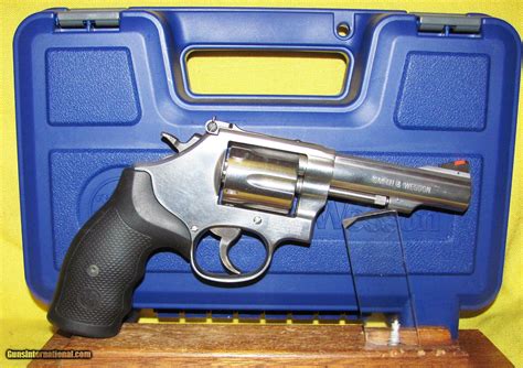 S&W 67-5