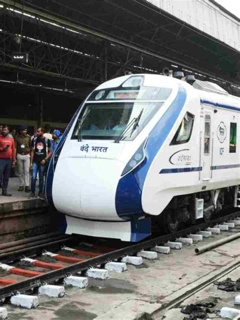 Delhi Dehradun Vande Bharat Express Check Revised Stoppages