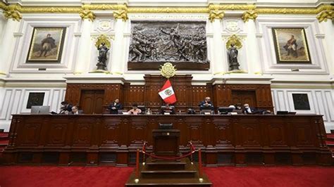 Congreso De Perú Destituye A Castillo Por Permanente Incapacidad Moral