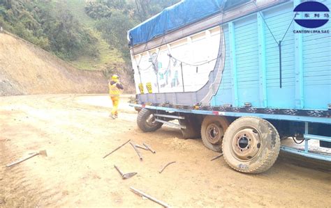 Chofer Quedó Grave Tras Ser Aplastado Por Carrocería De Su Camión Tu