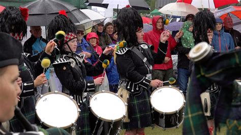 A Very Wet Lonach Pipe Band Playing Mairi S Wedding During Aboyne