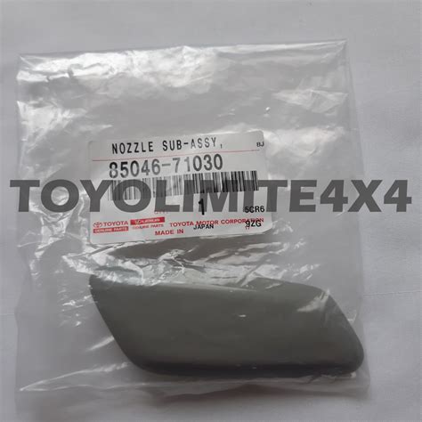 Tapa Lava Faro Derecho Toyota Fortuner Al Toyolimite X