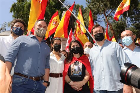 Vox Pp Y Cs Juntos De Nuevo En La Plaza De Col N