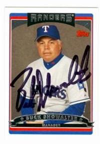 Buck Showalter autographed baseball card (Texas Rangers) 2006 Topps #594