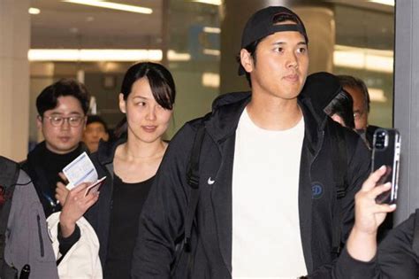 大谷翔平＆新妻が「映画のワンシーンですか」 息ピッタリの瞬間至近距離の 舞台裏 Full Count