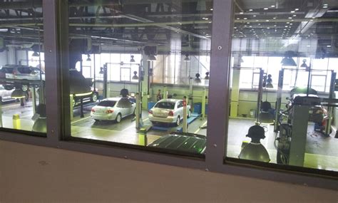 Замена промежуточного рулевого вала — Toyota Avensis II, 1,8 л, 2007 ...