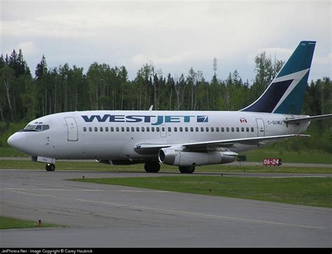 C GUWJ Boeing 737 204 Adv WestJet Airlines Carey Haubrick