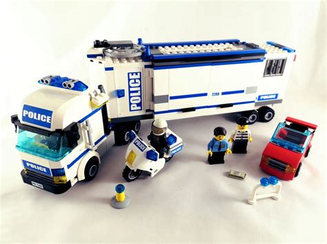 Lego City City Mobilna Jednostka Policji L