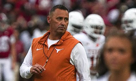 Sad News Texas Longhorns Head Coach Just Announce A Devastating News