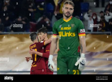 Roma S Eldor Shomurodov Center Is Cheered By Teammate Roma S Henrikh