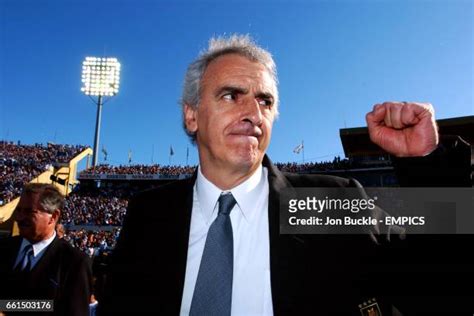 Uruguayan Jorge Fossati Fotografías e imágenes de stock - Getty Images