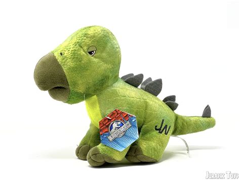 Plush Stegosaurus | Jurassic Toys