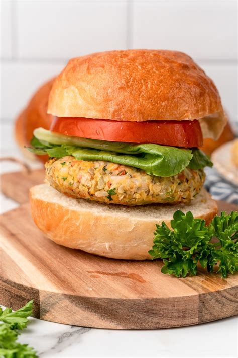 Chickpea Veggie Burgers