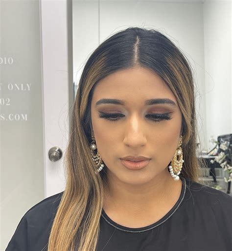 Professional Event Makeup and Hair Services in Springfield IL — NAUKHAAS