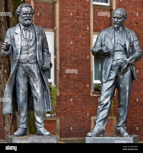 statues of Karl Marx and Vladimir Ilyich Lenin in front of the Central Committee of the MLPD ...