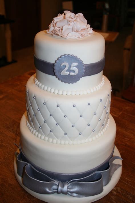 25Th Anniversary Cake - CakeCentral.com