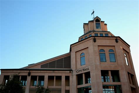 Tech workers are flocking to the caltrain station mountain view ca 12