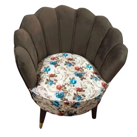 brown lounge chair  rs piece   delhi id