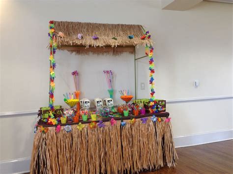 Luau Themed Candy Bar Sweetshoppeboutique Luau Theme Moana Party Hawaiian Party Spring