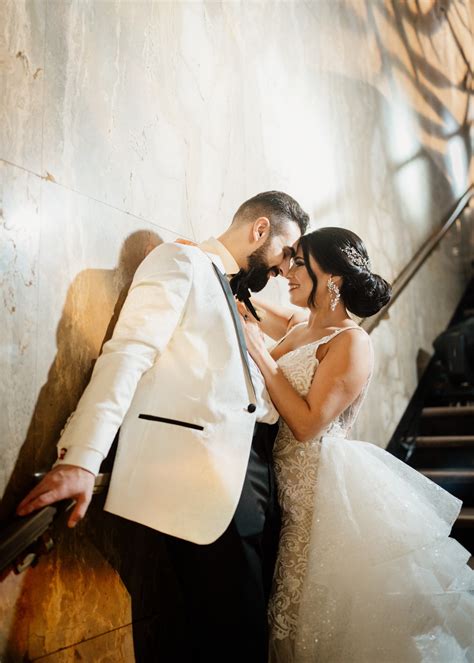 The Historic ALFRED I. DUPONT BUILDING - Home